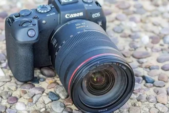 Used mirrorless cameras