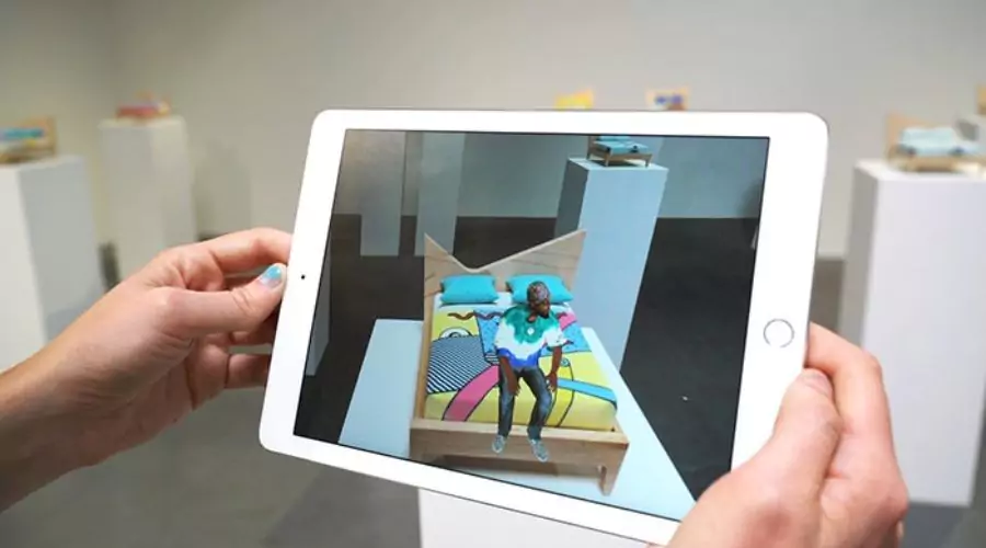 Creating Augmented Reality Experiences with Adobe Aero