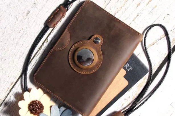 Personalised Airtag Passport Holder for Women